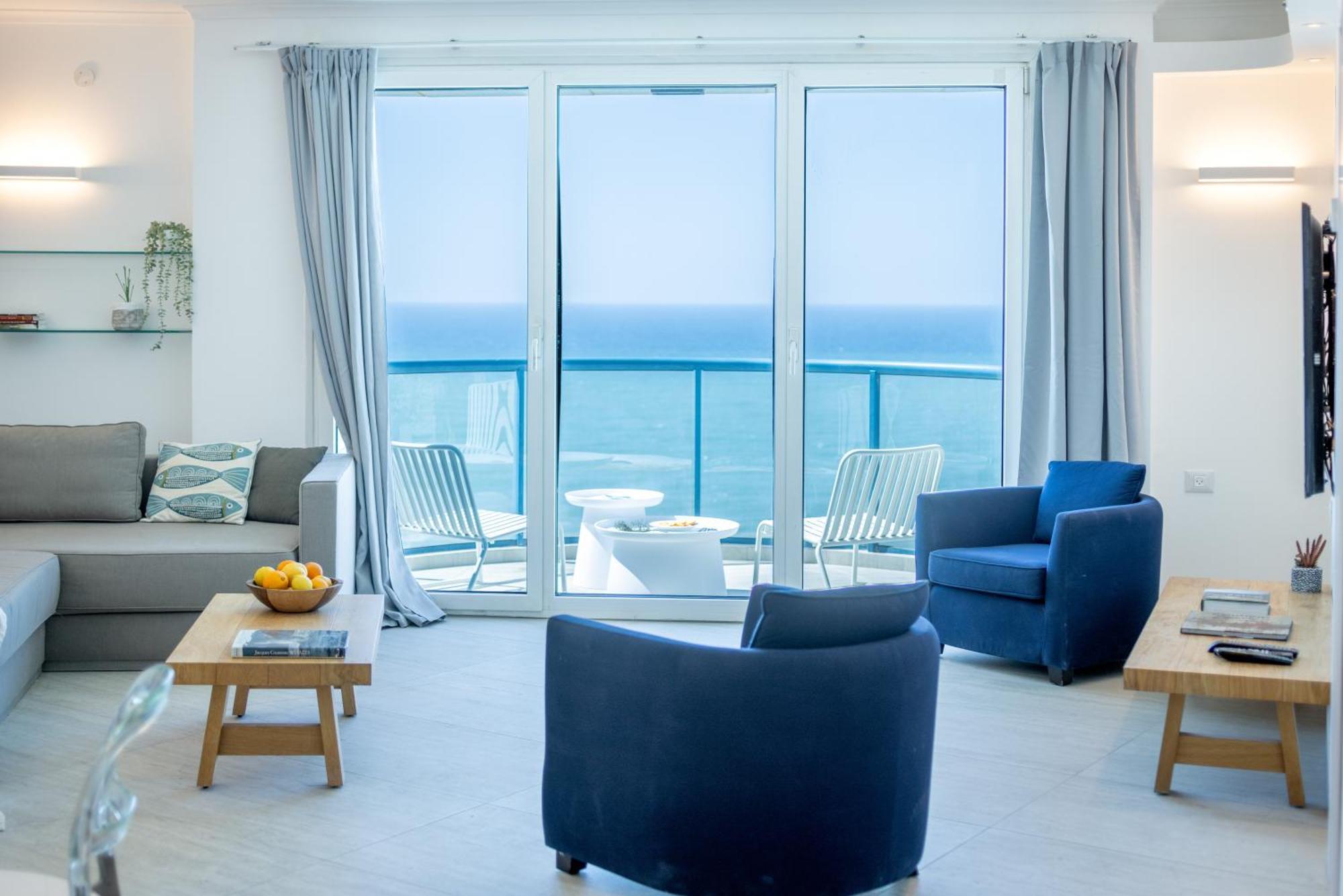 Superb Beachfront Apartments With Shelter By Sea N' Rent تل أبيب المظهر الخارجي الصورة