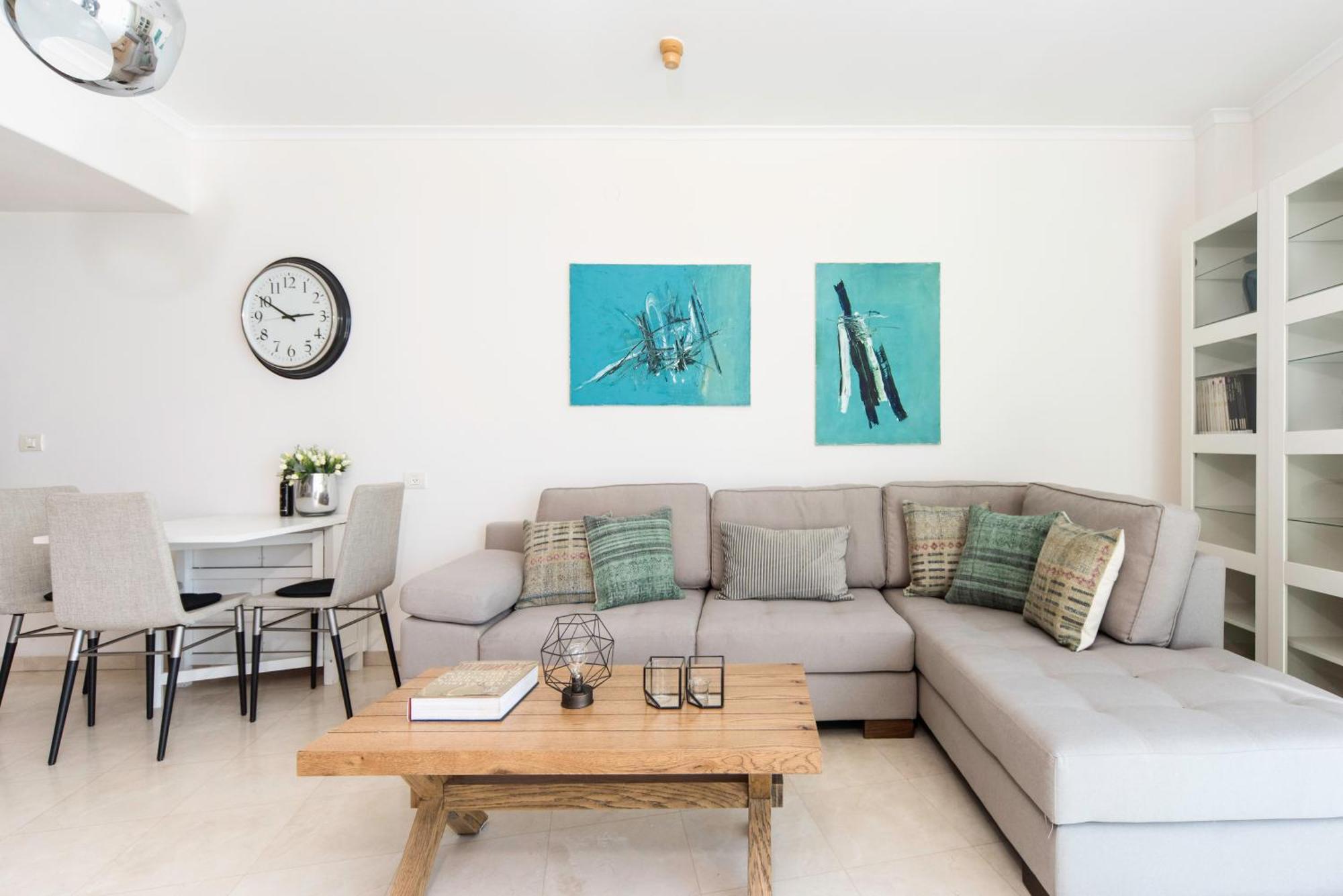 Superb Beachfront Apartments With Shelter By Sea N' Rent تل أبيب الغرفة الصورة